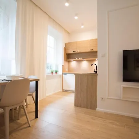 Grzaniec * شكلارسكا بوريبا